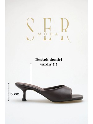 Sermoda Topuklu Kadın Terlik - 5 cm Ince Topuklu Küt Burun Kadın Terlik Kahve