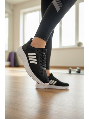 Enoch Kadın Örgü Saya Detaylı ve Üçlü Şeritli Spor Ayakkabı