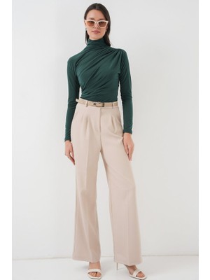 Aesco 925 Büzgü Detaylı Sandy Bluz - Zümrüt Yeşili