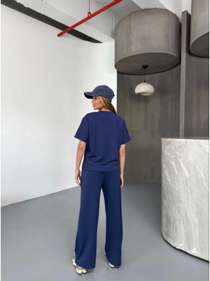 Aesco Osy Modal Yumuşak Dokulu Kumaş Kısa Kollu Bluz Rahat Pantalon Ikili Takım- Lacivert