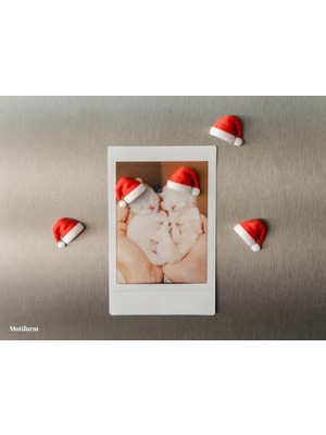 ADA 3D Yılbaşı Noel Baba Şapkası Fotoğraf Tutucu Minik Süs Buzdolabı Magneti