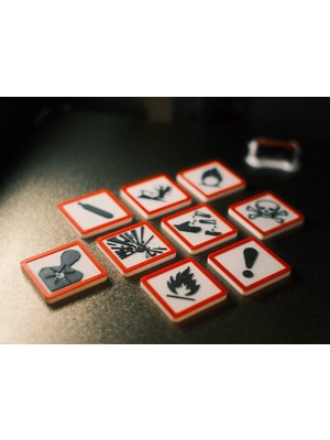 ADA 3D Radyoaktif Biyolojik Tehlike Yanıcı Madde Sembolü Laboratuvar Süsü Buzdolabı Magneti