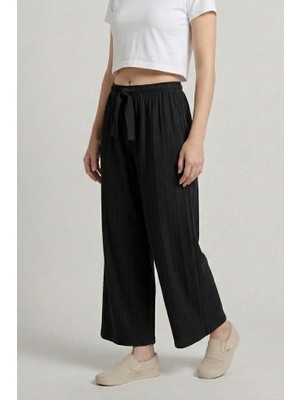 Balkonda Kadın Eşofman Altı Pantolon İnce Kumaş Extra Esnek Bol Kalıp