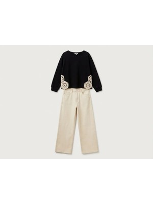 Kız Çocuk Bayramlık 2’li Takım Dantel Aplikeli Siyah Üst Bej Wide Leg Pantolon