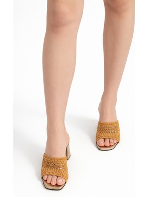 Tual Shoes Hardal Örgü Detaylı Kadın Topuklu Terlik – Blok Topuk Yazlık Şık Sandalet