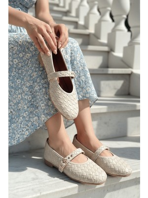 Divolya Stap Bej Örgülü ( 2 Cm) Oval Burunlu Günlük Kullanım Babet