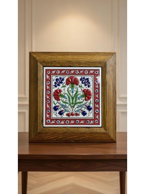 Anka Select El Yapımı Iznik Çini Geleneksel Çiçek Motifli Çerçeveli Duvar Panosu – Kabartmalı Kırmızı Yazı, Ahşap Çerçeveli Dekoratif Tablo 16x16