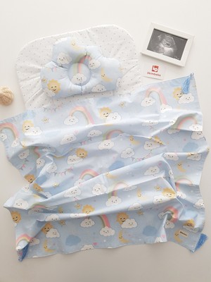 Özgürce Yumuşak Bulutlu Battaniyeli Bebek Alt Açma Seti ve Yastık Takımı