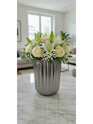 Zarif Lüks Gri Çizgili Seramik Vazo - 17 cm Dekoratif Çiçek Vazosu - Modern Salon Aksesuarı