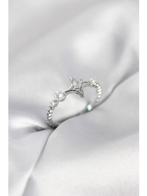 İlk El Grup Ieg™  Minimal Kutup Yıldızı Model Zirkon Taşlı Gümüş Renk Kadın Yüzük TG27BYK4126