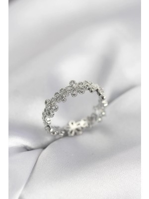 İlk El Grup Ieg™  Gümüş Renk Sıralı Çiçek Model Zirkon Taşlı Kadın Yüzük TG27BYK4108