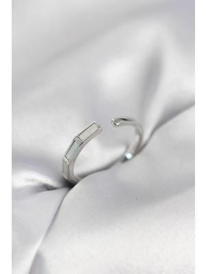 İlk El Grup Ieg™  Gümüş Renk Sedefli Çubuk Model Kadın Yüzük TG27BYK4081