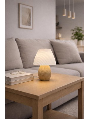 Rumon Abajur | Plastik Dokulu Kompakt Tasarım