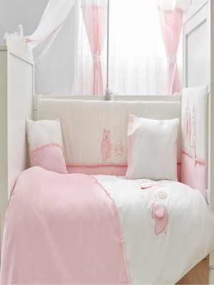 Özgürce Yumuşak ve Rahat Bebek Uyku Seti 8 Parça, 70X130 Cm, Pembe