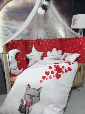 Özgürce Kız Bebek Uyku Seti 60X120 Cibinlikli, Aparatlı, Dijital Yorgan ve Yastık