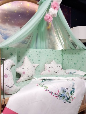 Özgürce Kız Bebek Beşik Uyku Seti, Cibinlikli, Kenar Korumalı, Dijital Yorgan ve Yastık