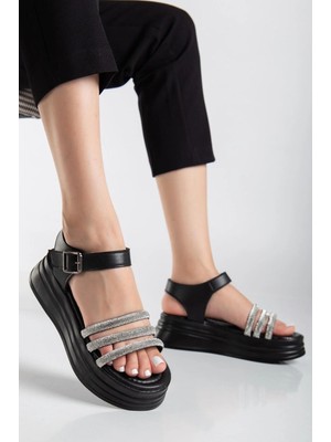 Erbilden Lalen Siyah Kemerli Sandalet