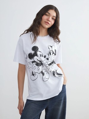 Lc Waikiki Yeni Sezon Bisiklet Yaka Mickey ve Minnie Mouse Baskılı Kadın Tişört