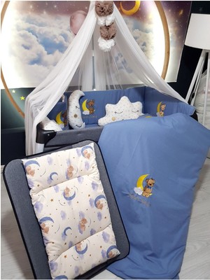 Özgürce Rüya Gibi Bebek Uyku Seti, Nakışlı, Cibinlikli, Ayda Oturan Ayıcık Motifli