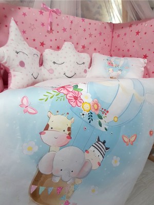 Özgürce Sevimli Kız Bebek Uyku Seti, Cibinlikli, Beşik Kenar Korumalı, Dijital Yorgan ve Yastık