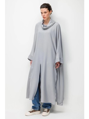 Micca Ipekçe Zamansız Hafif Herşey ile Heryerde Özel ve Konforlu Hissetiricek Maxi Tunik Kap-Gri
