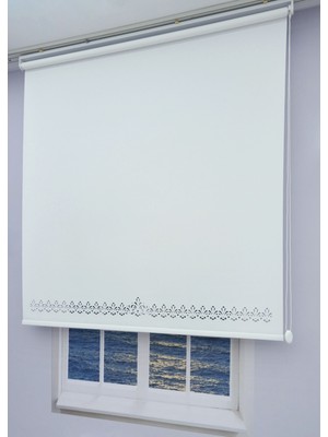 Esdeh Beyaz Lazer Kesim Stor Perde Kalın Model Düz Desen Polyester Kumaş