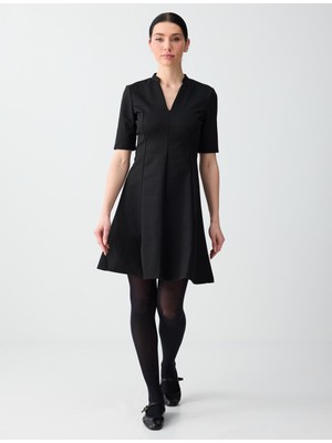 Jimmy Key Siyah Hakim Yaka Dirsek Kol Dar Kesim Örme Mini Elbise