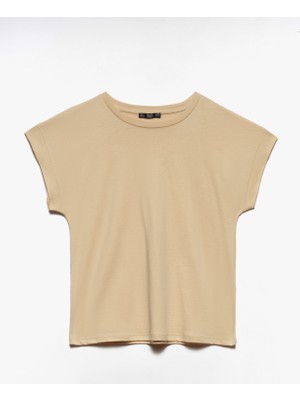 Dilvin Kadın Günlük Bej Bisiklet Yaka Kısa Kol Penye Bluz Pamuklu Rahat Tasarım