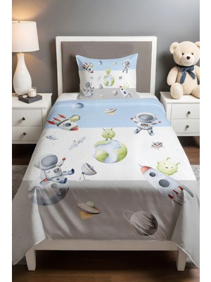 Özgürce Mavi Gri Uzay Desenli Pike Takımı, Rahat ve Şık Uyku Deneyimi