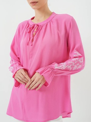 Yakası Bağlamalı Kolu Nakışlı Lastikli Gömlek -Pembe