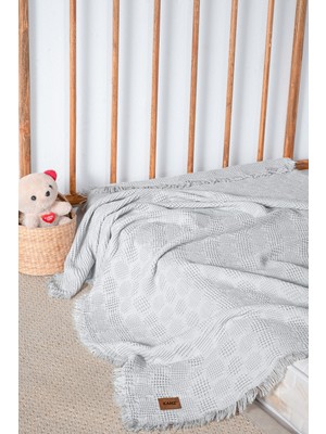Özgürce Yumuşak ve Nefes Alabilen Bebek Waffle Pike Örtüsü 90X120 Melis Gri
