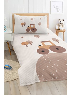 Özgürce Ağaç ve Traktör Desenli Bej Erkek Çocuk Tek Kişilik Pike Takımı