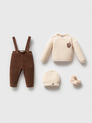 Kozalak Nakışlı Bebek Triko Takım - Kadife Bahçıvan Pantolonlu 4'lü Set3-6 Ay