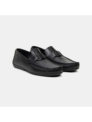Desa Erkek Siyah Metal Detaylı Deri Loafer