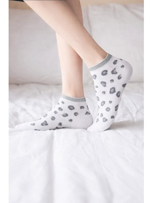 Gigi Giyim Leopar Desenli Kadın Dikişsiz Patik Çorap