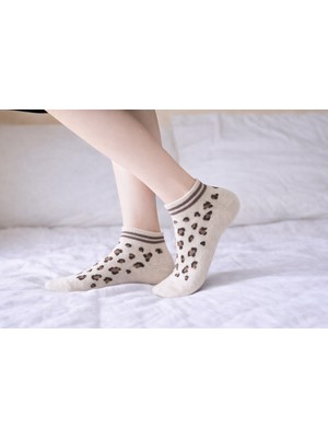 Gigi Giyim Leopar Desenli Kadın Dikişsiz Patik Çorap