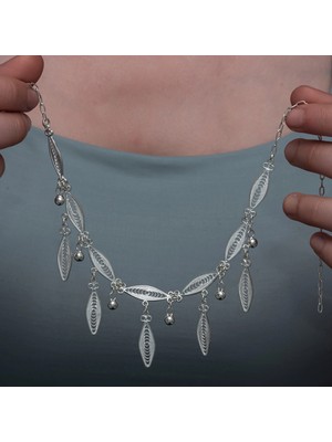 Aya Diamond Gümüş Sonsuz Yaprak Telkari Kadın Kolye