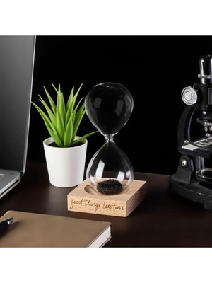 Leaf Shop Güzel Şeyler Zaman Alır Mottolu Ahşap Kaideli Manyetik Kum Saati Standlı Mıknatıslı Kum Saati