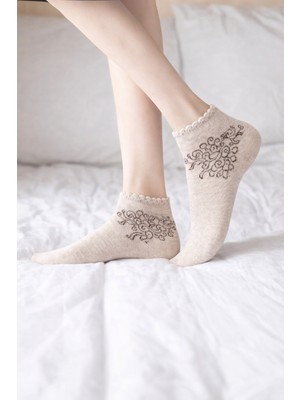 Gigi Giyim Çiçek Desenli Patik Dikişsiz Kadın Çorap