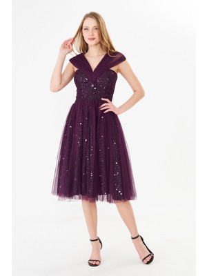 Rora Mor Payet Detaylı Tül Abiye Elbise – V Yaka, Diz Altı, Özel Gün Davet Elbisesi