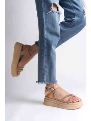 DMR Elegance Zlohe Kalın Tokalı Taşlı Şeritli Ortopedik Taban Kadın Sandalet Ctt - Ten