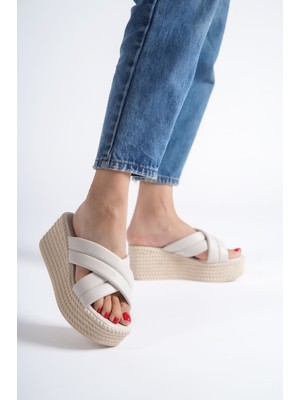 DMR Elegance Joymıx Dolgu Topuklu Ortopedik Taban Hasır Görünümlü Kadın Terlik Ckt - Krem