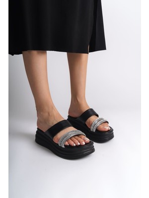 DMR Elegance Sarah Düz Topuklu Taşlı Şeritli Kalın ve Ortopedik Taban Kadın Terlik Cst - Siyah