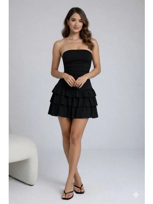 Rora Straplez Mini Elbise | Volanlı Etek, Vücuda Oturan Şık Kesim”