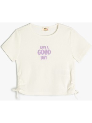 Koton Crop T-Shirt Yanları Büzgülü Kısa Kollu Baskılı Yuvarlak Yaka