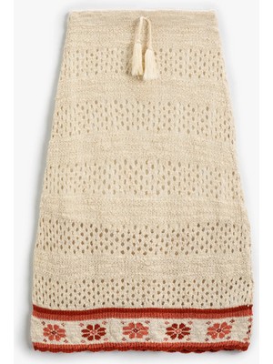 Koton Ajurlu Etek Çiçek Detaylı