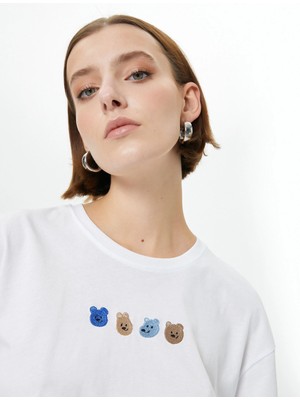 Koton Kısa Kollu Tişört Bisiklet Yaka Nakışlı Pamuklu