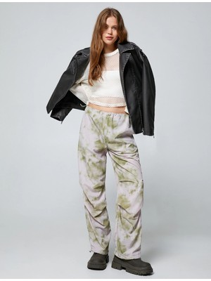 Koton Paraşüt Pantolon Batik Desenli  Beli ve Paçası Lastikli Stoperli