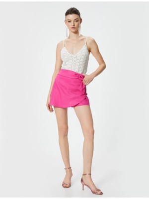 Koton x Sibil Çetinkaya - Askılı Kroşe Üst Düğme Detaylı V Yaka