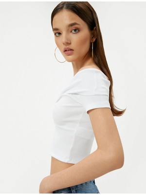 Koton Crop Madonna Yaka Tişört Fitilli Kısa Kollu Düğüm Detaylı Pamuklu